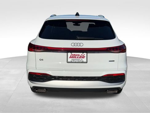 Used 2025 Audi Q5 Premium Plus w/ Premium Plus AWD/4WD image 7