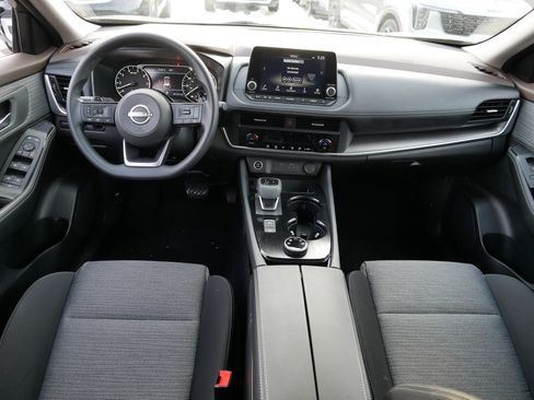 Certified 2023 Nissan Rogue SV image 10