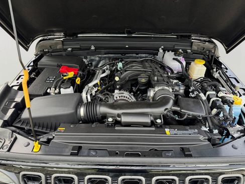New 2026 Jeep Gladiator Sport AWD/4WD image 9