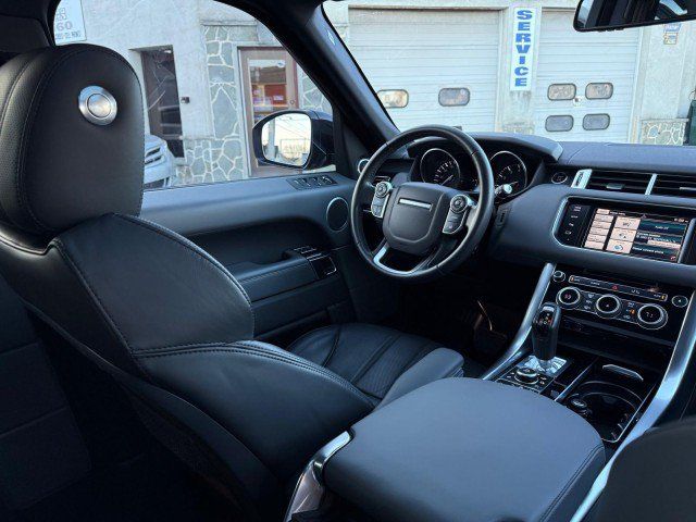 Used 2015 Land Rover Range Rover Sport Supercharged AWD/4WD image 17