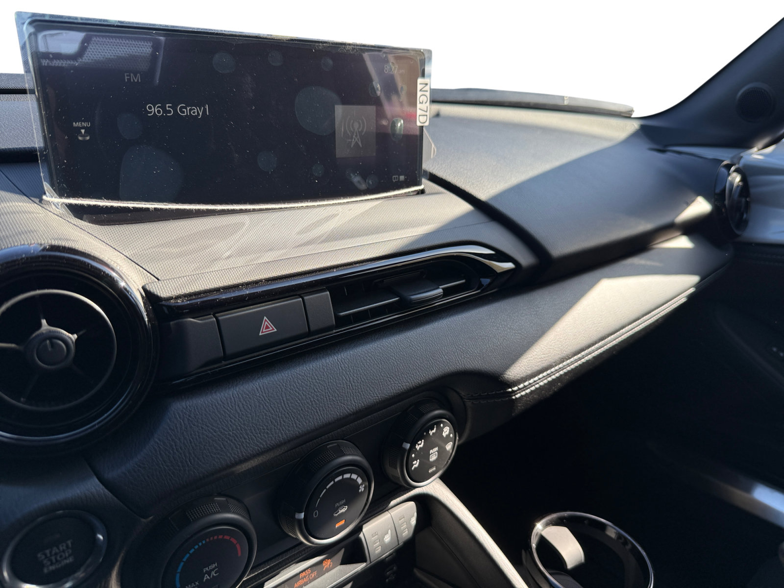 New 2026 MAZDA MX-5 Miata Club w/ Interior Package RWD image 12