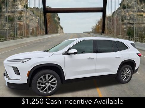 New 2026 Buick Enclave Preferred FWD image 4