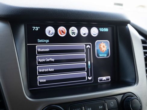 Used 2019 GMC Yukon Denali w/ Denali Ultimate Package AWD/4WD image 13
