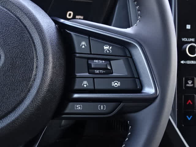 Used 2025 Subaru Forester Limited AWD/4WD image 35