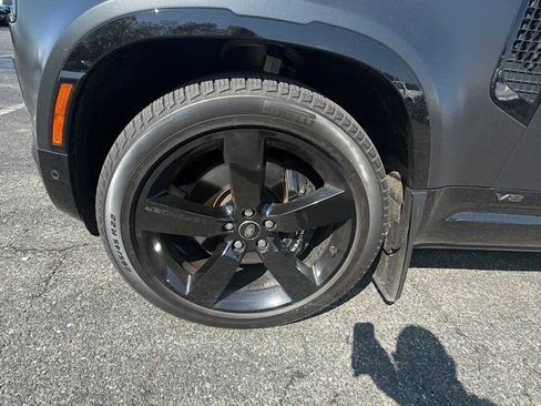 Used 2024 Land Rover Defender 110 Carpathian Edition image 8