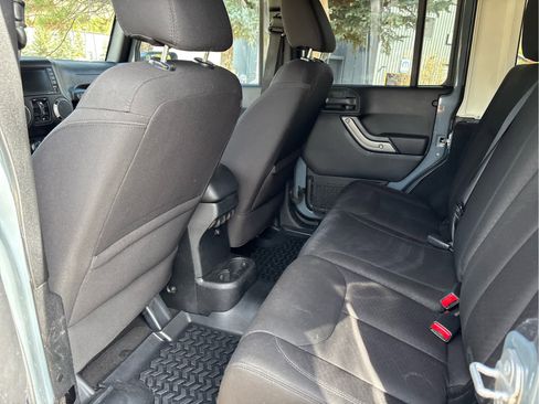 Used 2015 Jeep Wrangler Unlimited Sport w/ Quick Order Package 24S image 21