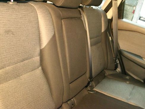 Used 2021 Nissan Rogue SV image 14