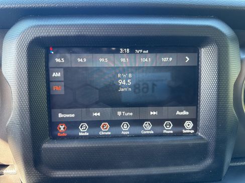 Certified 2022 Jeep Wrangler Unlimited Sport image 10