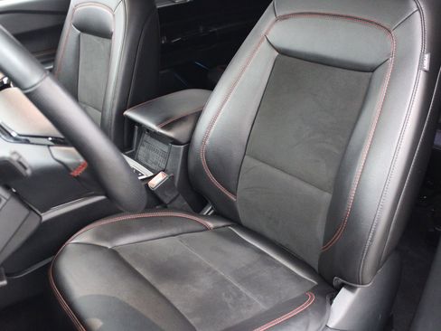 Used 2022 Ford Explorer ST-Line image 12