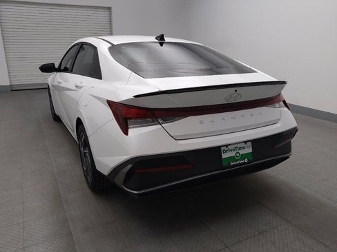 Used 2025 Hyundai Elantra Sport FWD image 6