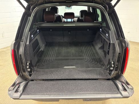Used 2023 Land Rover Range Rover SE image 42