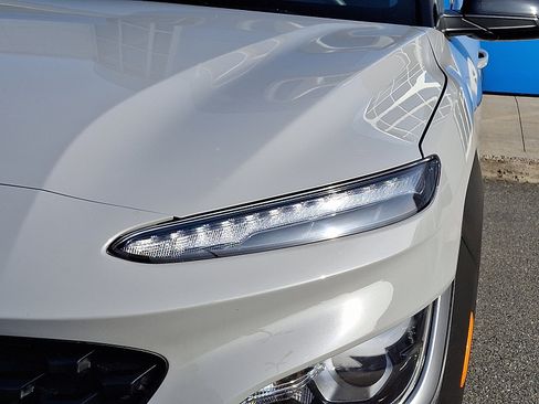 Used 2023 Hyundai Kona SEL w/ Cargo Package image 9