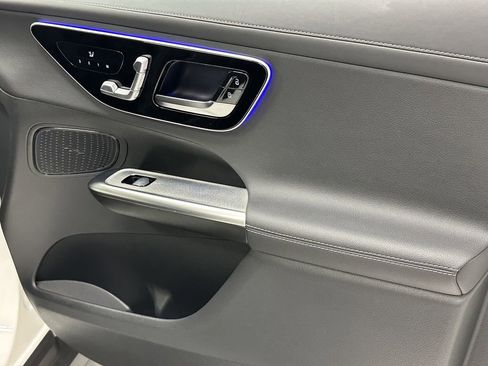 Certified 2025 Mercedes-Benz GLC 300 4MATIC image 15