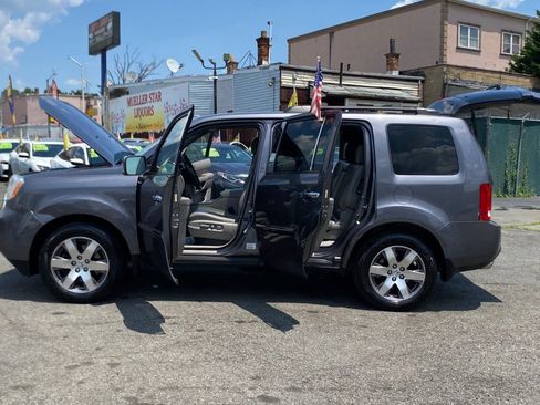 Used 2014 Honda Pilot Touring image 11