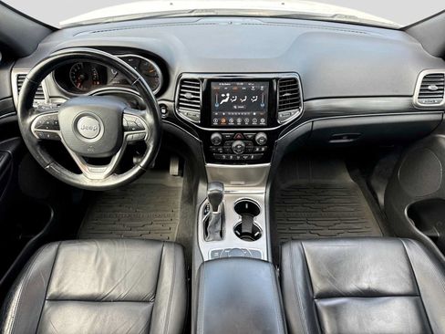 Used 2020 Jeep Grand Cherokee Limited AWD/4WD image 14