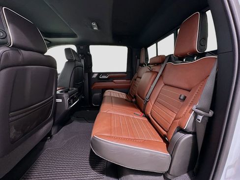 New 2026 GMC Sierra 2500 Denali Ultimate AWD/4WD image 26