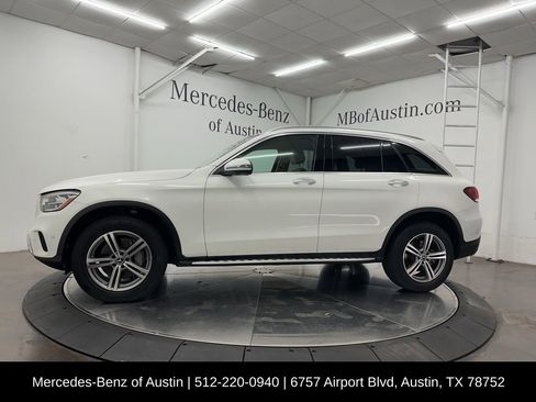 Used 2022 Mercedes-Benz GLC 300 image 4