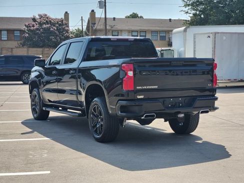 Used 2025 Chevrolet Silverado 1500 LT Trail Boss w/ Convenience Package II AWD/4WD image 3
