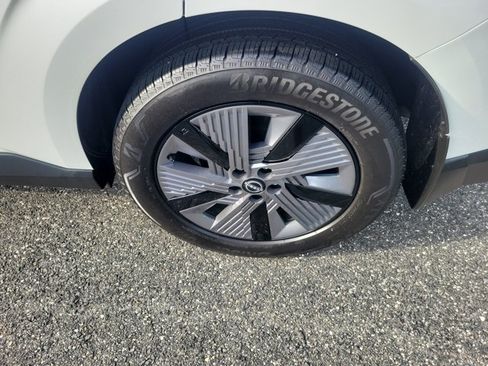 Used 2025 Nissan Murano SL AWD/4WD image 6