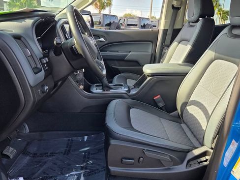 Used 2022 Chevrolet Colorado Z71 RWD image 10