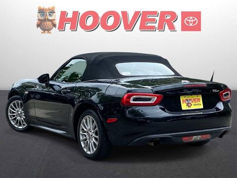 Used 2017 FIAT 124 Spider Classica RWD image 5