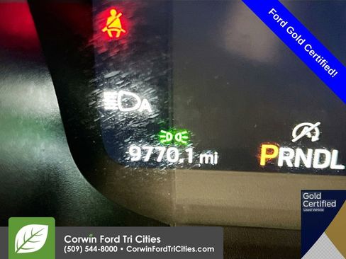 Certified 2025 Ford Explorer Platinum w/ Ultimate Package image 2