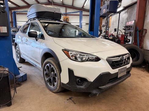 Used 2021 Subaru Crosstrek 2.0i image 18