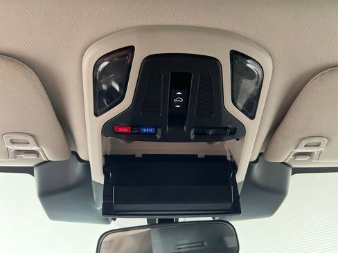 Used 2023 Subaru Outback Premium image 64