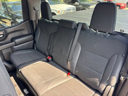 Used 2025 Chevrolet Silverado 1500 Custom w/ Turbomax Blackout Package RWD image 11