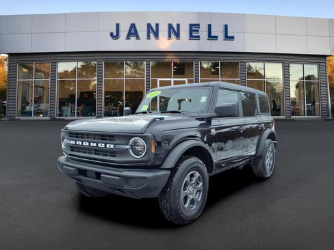 Used 2025 Ford Bronco Big Bend image 1