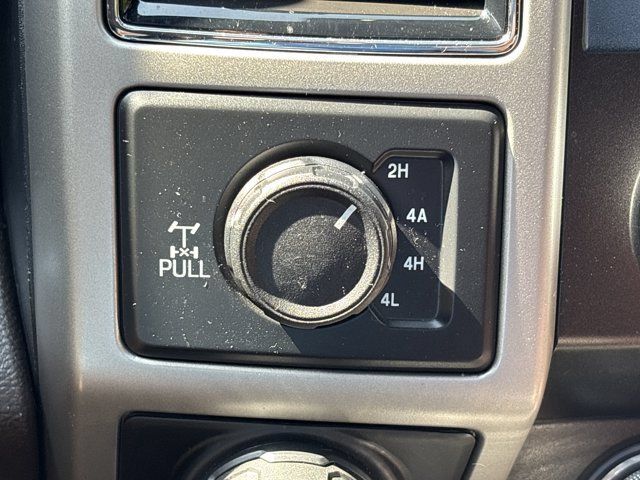 Used 2020 Ford F150 King Ranch w/ Equipment Group 601A Luxury AWD/4WD image 37