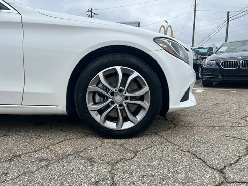 Used 2016 Mercedes-Benz C 300 4MATIC Sedan image 36