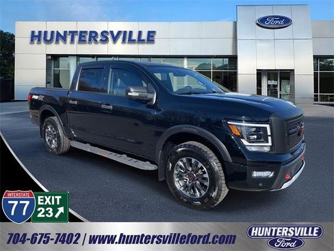 Used 2024 Nissan Titan PRO-4X w/ Pro-4x Convenience Package image 1