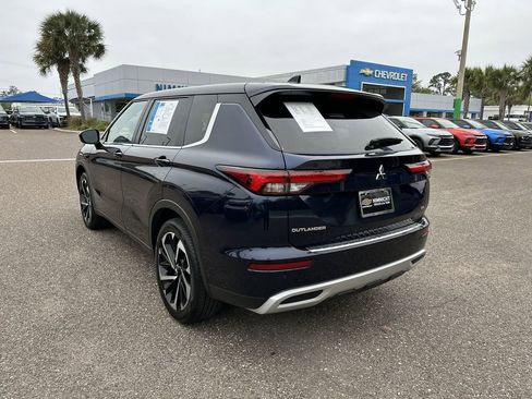 Used 2024 Mitsubishi Outlander SE image 14