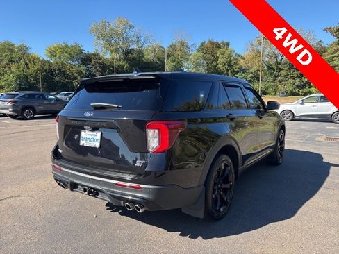 Used 2022 Ford Explorer ST w/ Equipment Group 401A image 6