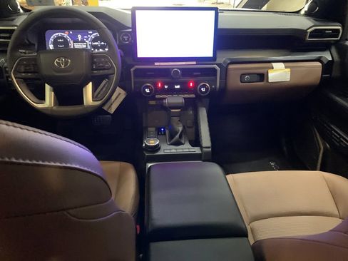 New 2026 Toyota 4Runner Limited image 15