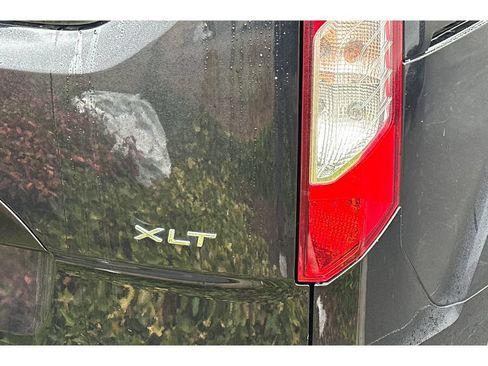 Used 2021 Ford Transit Connect XLT FWD image 7