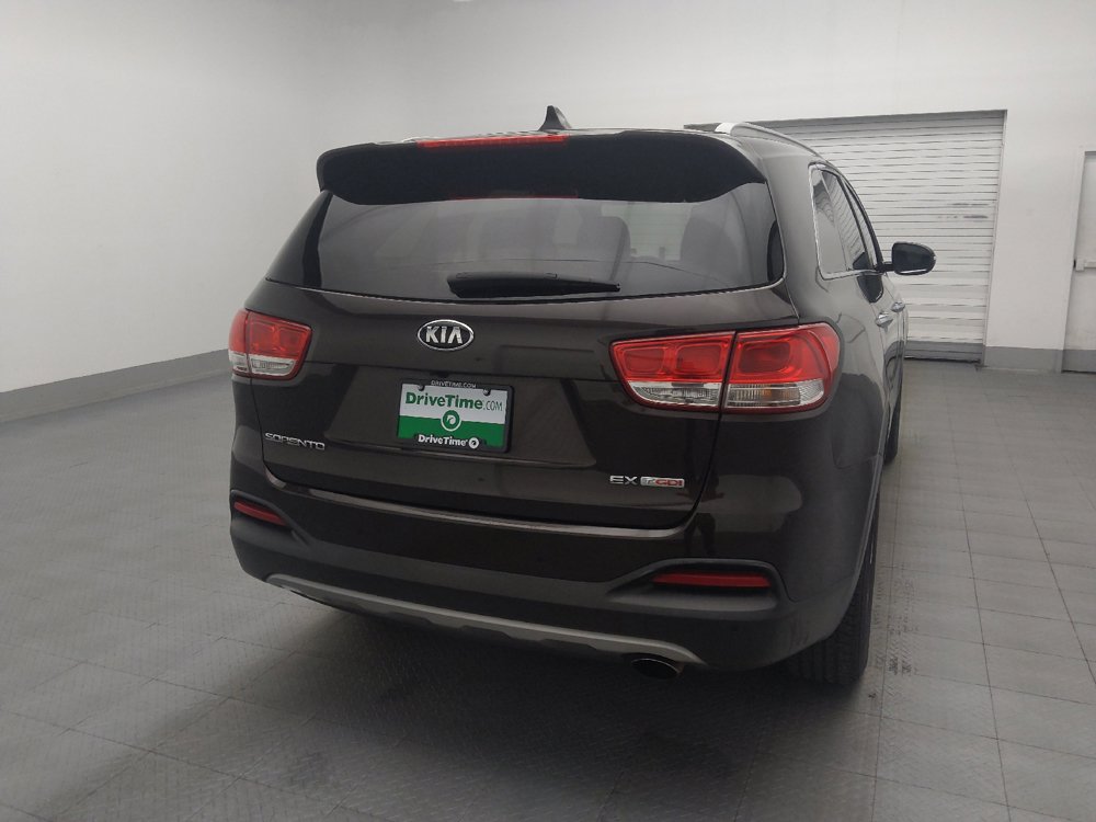 Used 2017 Kia Sorento EX FWD image 7