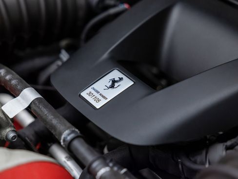 Certified 2023 Ferrari Purosangue image 19