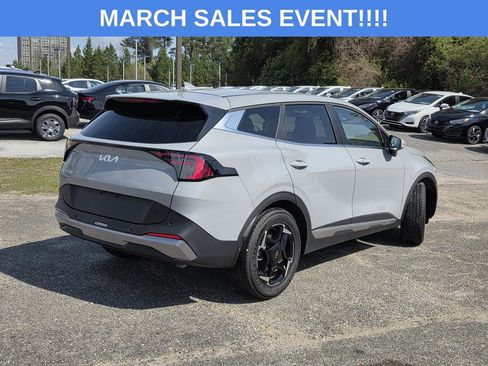 Used 2026 Kia Sportage EX image 6