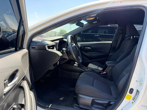 Used 2020 Toyota Corolla SE FWD image 17
