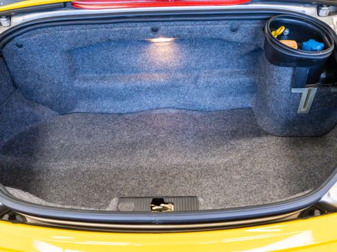 Used 1998 Porsche Boxster RWD image 46