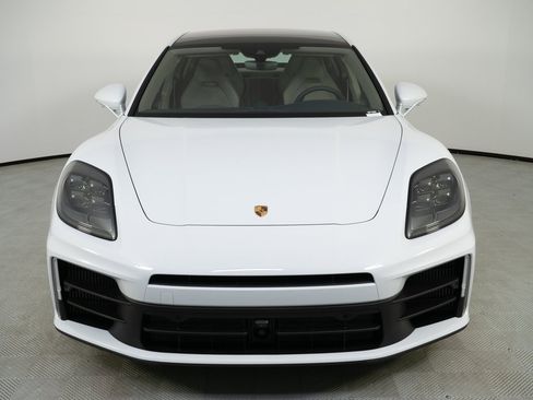 New 2026 Porsche Panamera image 36