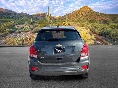 Used 2019 Chevrolet Trax LS FWD image 5
