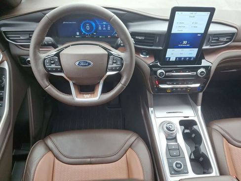 Certified 2023 Ford Explorer King Ranch w/ Technology Package image 27
