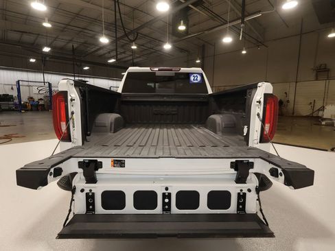 Used 2022 GMC Sierra 1500 SLT w/ SLT Premium Plus Package image 26