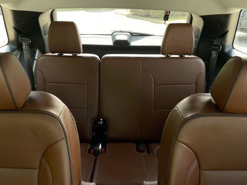 Used 2020 Chevrolet Traverse High Country w/ LPO, Floor Liner Package AWD/4WD image 37