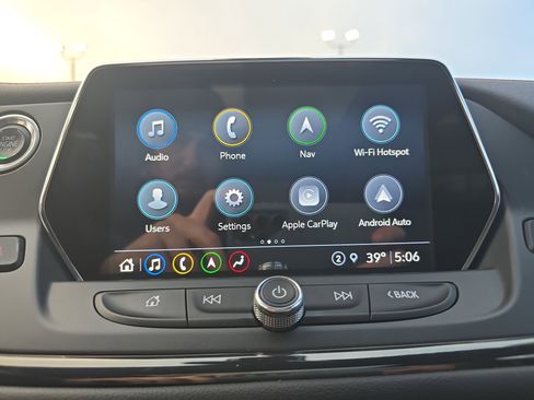 Used 2022 Chevrolet Blazer RS w/ Enhanced Convenience Package image 27