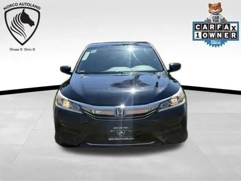 Used 2016 Honda Accord LX image 2