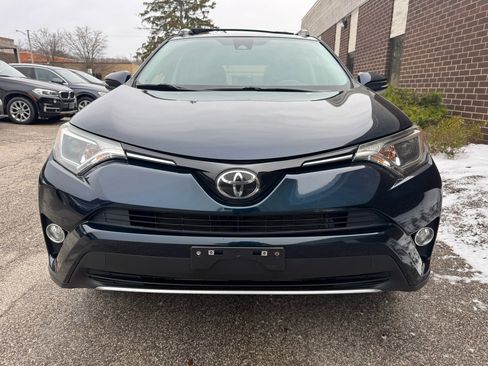 Used 2018 Toyota RAV4 XLE image 8